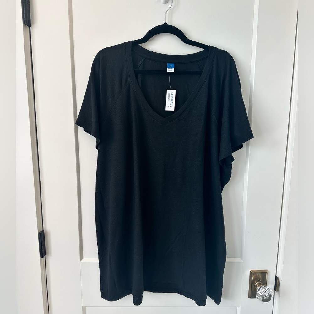 Black Old Navy NWT Short Sleeve TShirt
